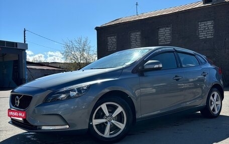 Volvo V40 II рестайлинг, 2017 год, 1 560 000 рублей, 3 фотография