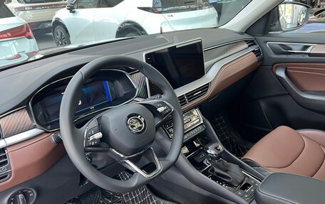 Skoda Kodiaq I, 2024 год, 5 190 000 рублей, 9 фотография