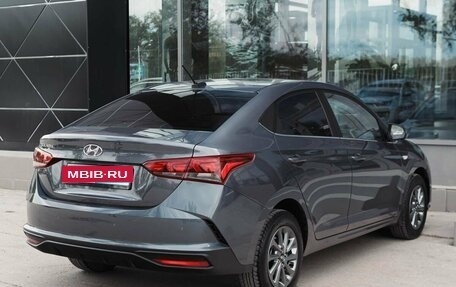Hyundai Solaris II рестайлинг, 2022 год, 1 950 000 рублей, 5 фотография