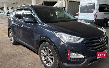 Hyundai Santa Fe III рестайлинг, 2013 год, 1 680 000 рублей, 2 фотография