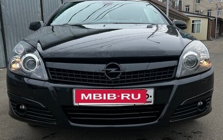 Opel Astra H, 2007 год, 630 000 рублей, 2 фотография