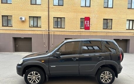 Chevrolet Niva I рестайлинг, 2009 год, 670 000 рублей, 5 фотография