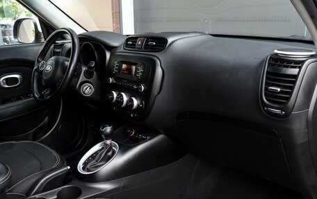 KIA Soul II рестайлинг, 2015 год, 1 145 000 рублей, 9 фотография