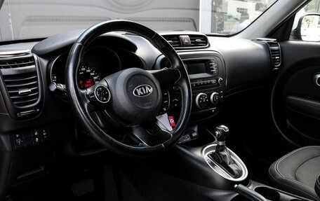 KIA Soul II рестайлинг, 2015 год, 1 145 000 рублей, 13 фотография
