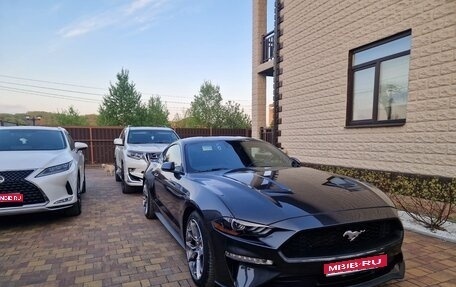 Ford Mustang VI рестайлинг, 2019 год, 4 100 000 рублей, 1 фотография