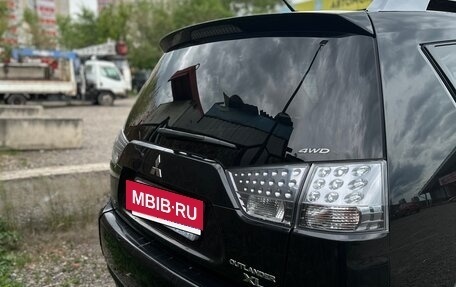 Mitsubishi Outlander III рестайлинг 3, 2007 год, 1 300 000 рублей, 6 фотография