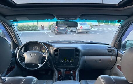 Toyota Land Cruiser 100 рестайлинг 2, 2000 год, 1 470 000 рублей, 18 фотография