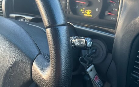 Toyota Land Cruiser 100 рестайлинг 2, 2000 год, 1 470 000 рублей, 20 фотография