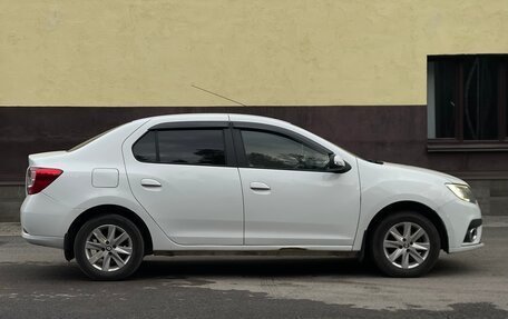 Renault Logan II, 2020 год, 699 999 рублей, 3 фотография