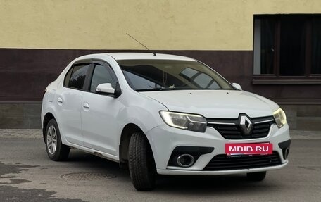 Renault Logan II, 2020 год, 699 999 рублей, 5 фотография
