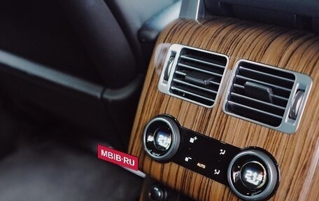 Land Rover Range Rover IV рестайлинг, 2018 год, 6 699 000 рублей, 9 фотография