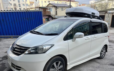 Honda Freed I, 2011 год, 990 000 рублей, 7 фотография