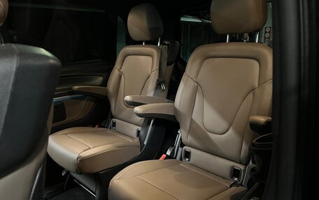 Mercedes-Benz V-Класс, 2020 год, 8 425 000 рублей, 24 фотография