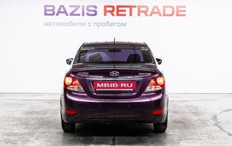 Hyundai Solaris II рестайлинг, 2012 год, 740 000 рублей, 7 фотография