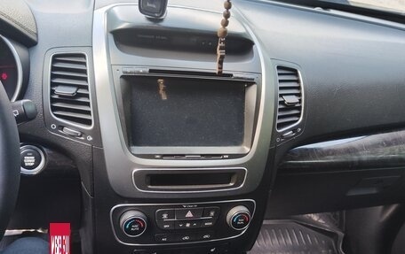 KIA Sorento II рестайлинг, 2014 год, 1 600 000 рублей, 19 фотография