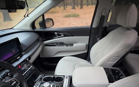 KIA Carnival, 2021 год, 3 150 300 рублей, 7 фотография
