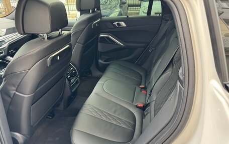 BMW X6, 2023 год, 13 300 000 рублей, 23 фотография