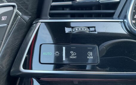 Audi Q8 I, 2019 год, 5 600 000 рублей, 18 фотография