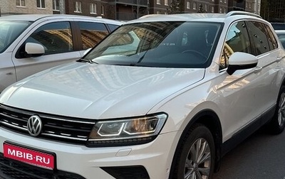 Volkswagen Tiguan II, 2017 год, 2 100 000 рублей, 1 фотография