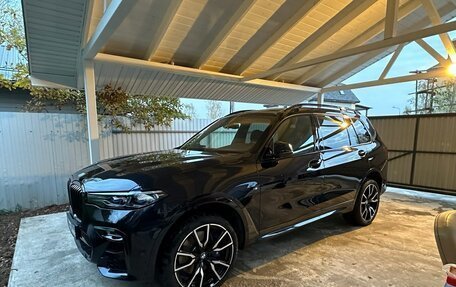 BMW X7, 2021 год, 11 000 000 рублей, 2 фотография