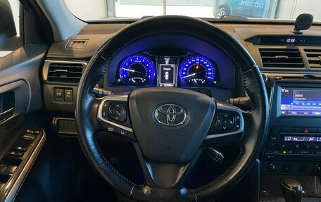 Toyota Camry, 2015 год, 2 060 000 рублей, 10 фотография