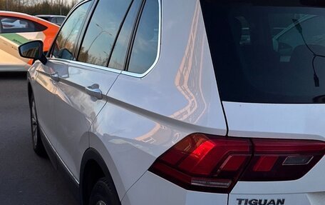 Volkswagen Tiguan II, 2017 год, 2 100 000 рублей, 2 фотография