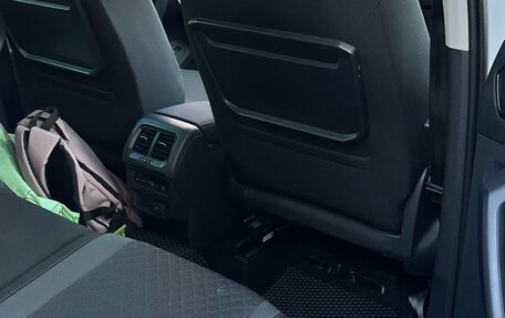 Volkswagen Tiguan II, 2017 год, 2 100 000 рублей, 6 фотография