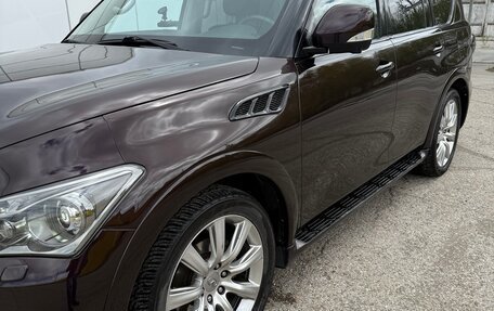 Infiniti QX56, 2012 год, 2 000 000 рублей, 2 фотография