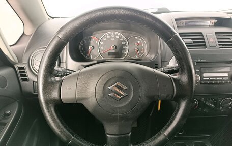 Suzuki SX4 II рестайлинг, 2007 год, 490 000 рублей, 23 фотография