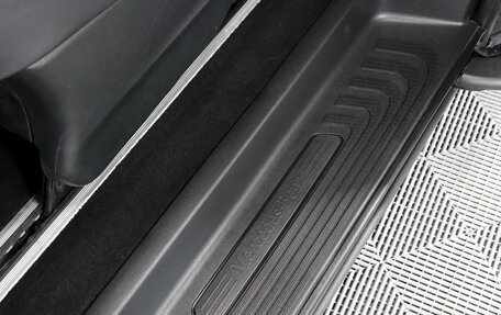 Mercedes-Benz V-Класс, 2019 год, 5 090 000 рублей, 14 фотография