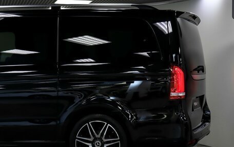 Mercedes-Benz V-Класс, 2019 год, 5 090 000 рублей, 26 фотография