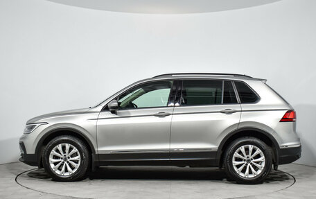 Volkswagen Tiguan II, 2021 год, 2 490 000 рублей, 8 фотография