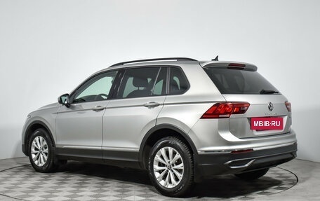 Volkswagen Tiguan II, 2021 год, 2 490 000 рублей, 7 фотография