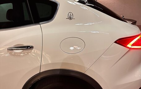 Maserati Levante I, 2018 год, 5 800 000 рублей, 3 фотография