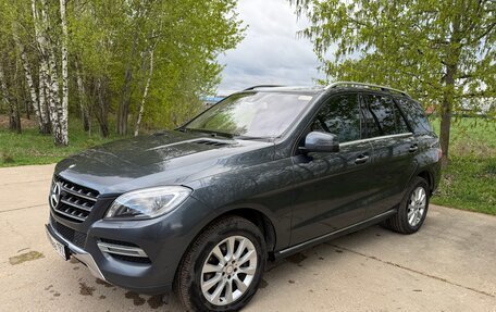 Mercedes-Benz M-Класс, 2013 год, 2 400 000 рублей, 3 фотография