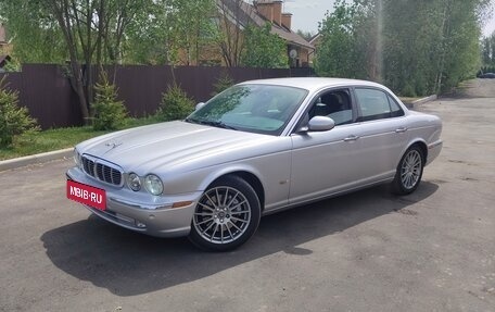 Jaguar XJ III (X350), 2005 год, 1 300 000 рублей, 2 фотография