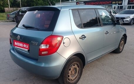 Skoda Fabia II, 2010 год, 322 600 рублей, 2 фотография