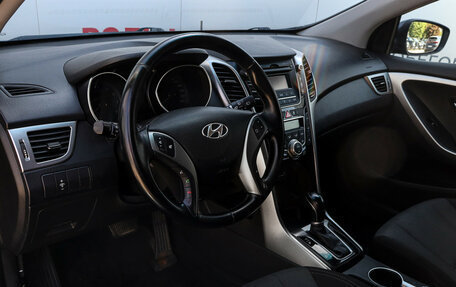 Hyundai i30 II рестайлинг, 2013 год, 999 000 рублей, 15 фотография
