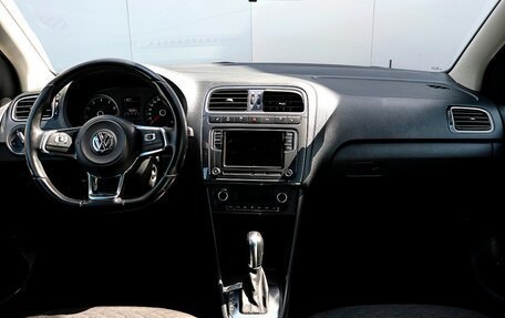 Volkswagen Polo VI (EU Market), 2019 год, 1 350 000 рублей, 11 фотография