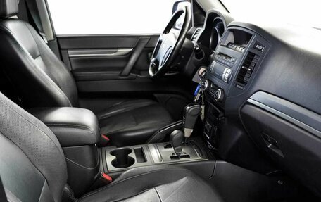 Mitsubishi Pajero IV, 2010 год, 1 560 000 рублей, 16 фотография
