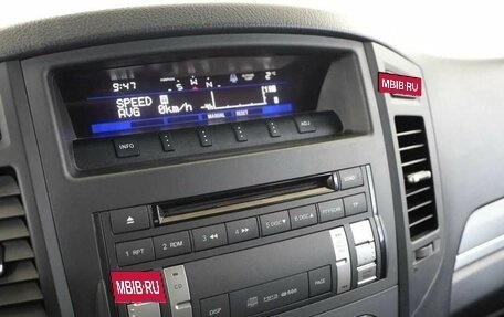 Mitsubishi Pajero IV, 2010 год, 1 560 000 рублей, 7 фотография