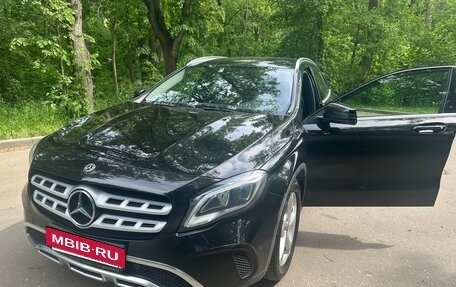 Mercedes-Benz GLA, 2019 год, 2 970 000 рублей, 4 фотография
