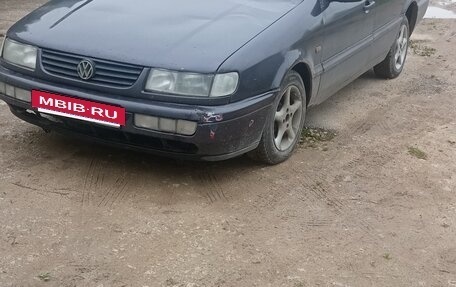 Volkswagen Passat B4, 1994 год, 150 000 рублей, 4 фотография