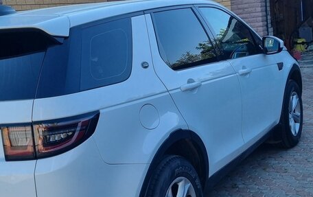 Land Rover Discovery Sport I рестайлинг, 2017 год, 2 450 000 рублей, 4 фотография