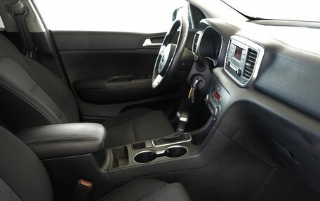 KIA Sportage IV рестайлинг, 2020 год, 2 290 000 рублей, 11 фотография