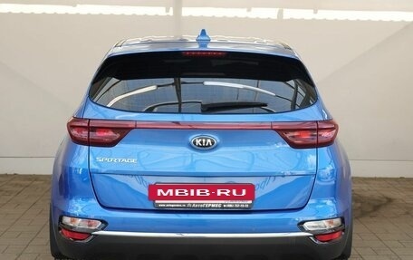KIA Sportage IV рестайлинг, 2020 год, 2 290 000 рублей, 3 фотография