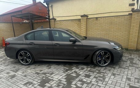 BMW 5 серия, 2021 год, 6 600 000 рублей, 3 фотография