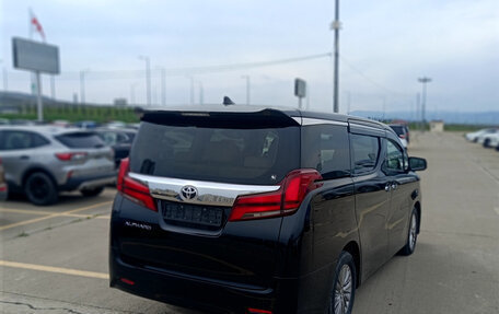 Toyota Alphard III, 2020 год, 3 100 000 рублей, 5 фотография