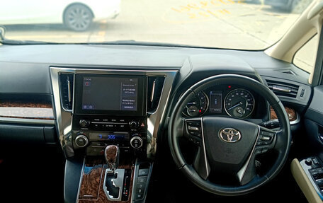 Toyota Alphard III, 2020 год, 3 100 000 рублей, 8 фотография