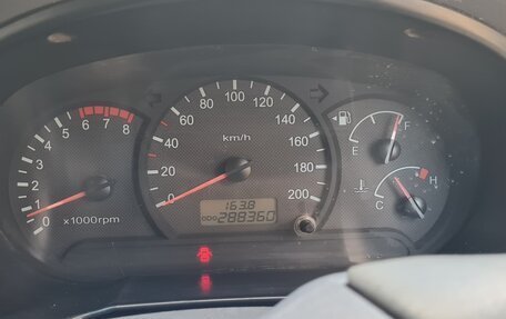 Hyundai Accent II, 2004 год, 200 000 рублей, 3 фотография